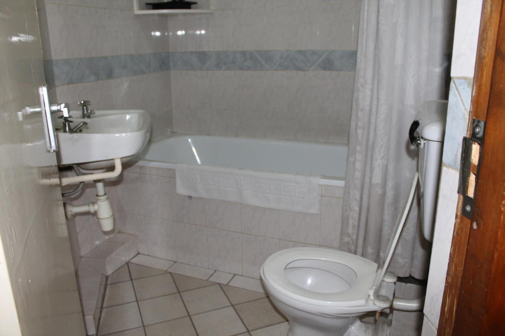 The Oakwood Hotel Nairobi Dış mekan fotoğraf