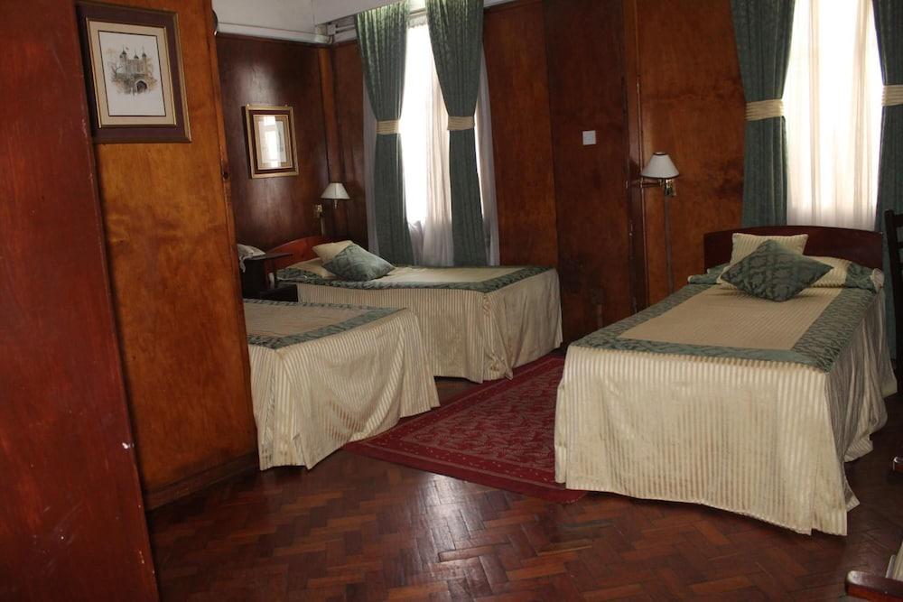 The Oakwood Hotel Nairobi Dış mekan fotoğraf