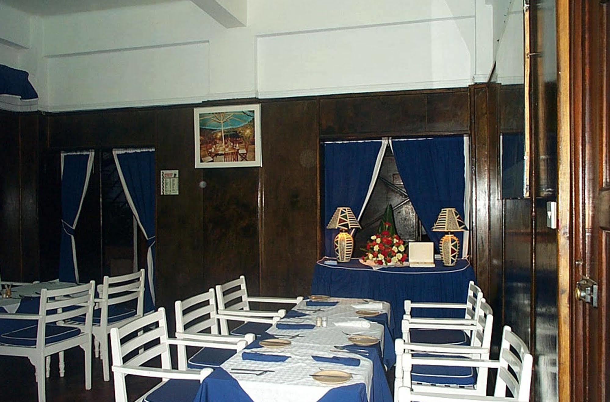 The Oakwood Hotel Nairobi Dış mekan fotoğraf